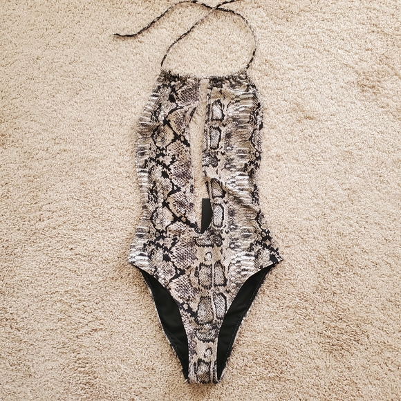 Iconswim Women's Swimsuit-Snakeskin Size Medium - Picture 3 of 6